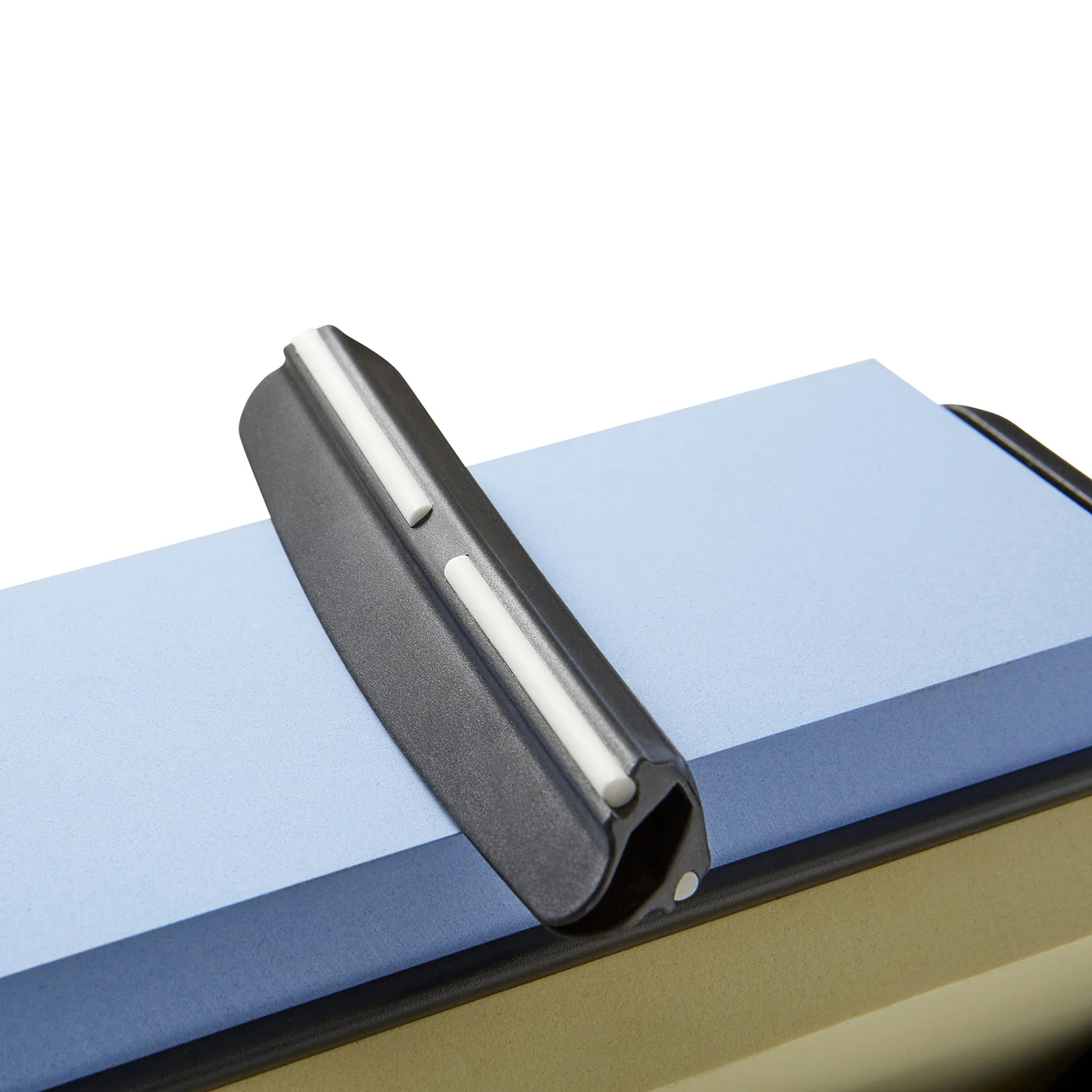 180mm Japanese Sharpening Stone System 1000/2000/3000 - Image 4